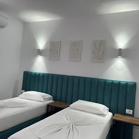 Hotel Floga 3*