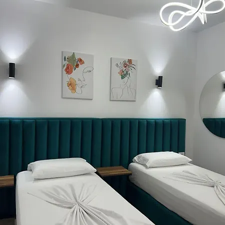 Hotel Floga 3*